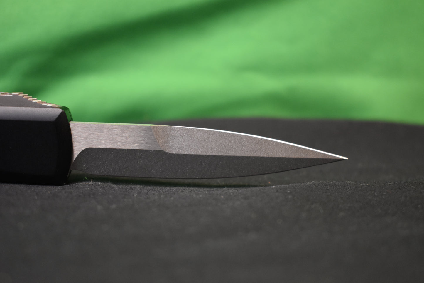 Microtech Ultratech Bayonet OTF Automatic Knife CC (3.4" Satin)
