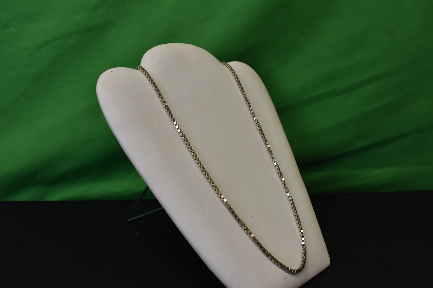 30" Silver Box Link Chain