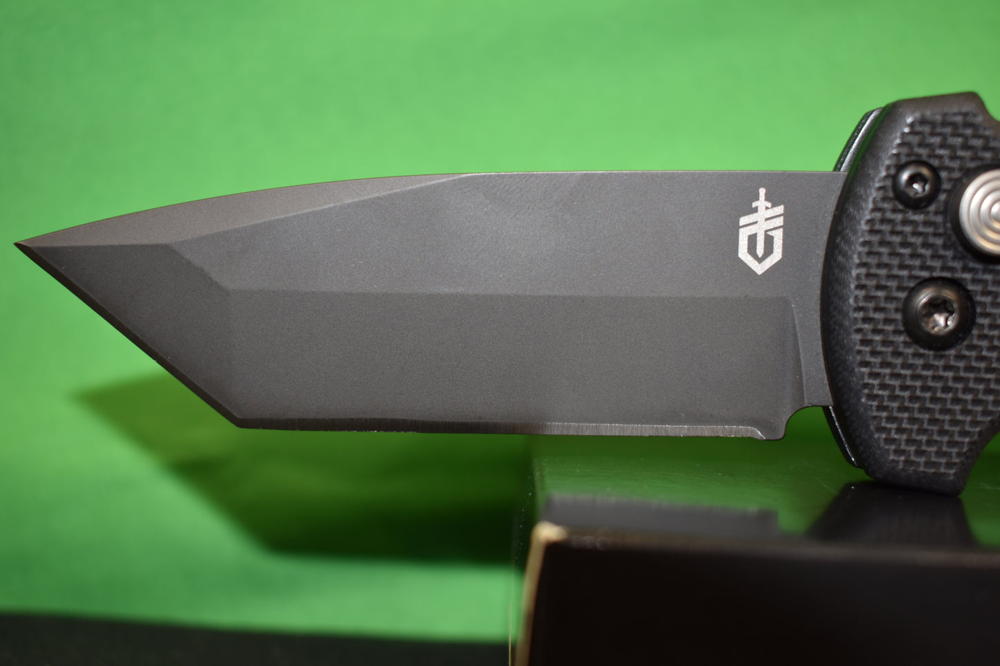 Gerber 06 Auto Knife